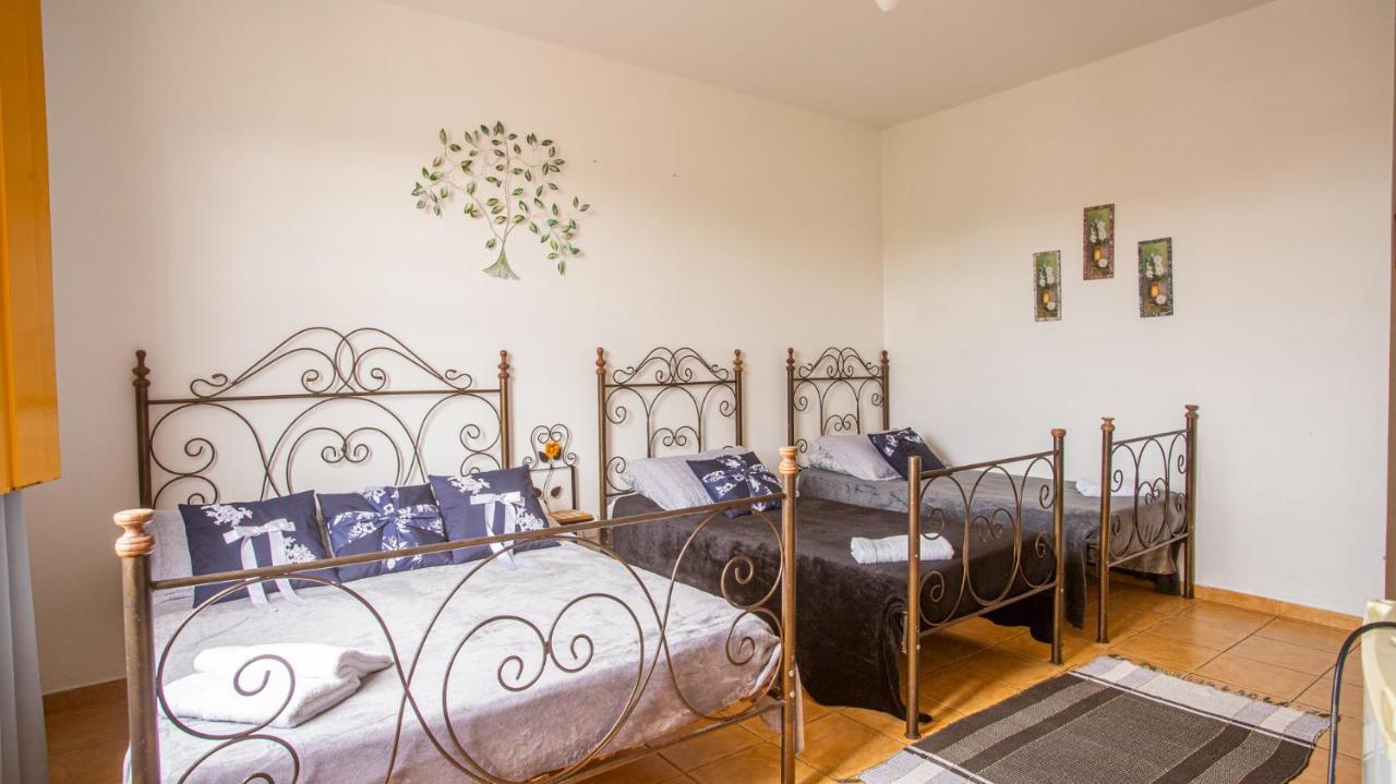 Casa De Maria Hotell Tiradentes Eksteriør bilde